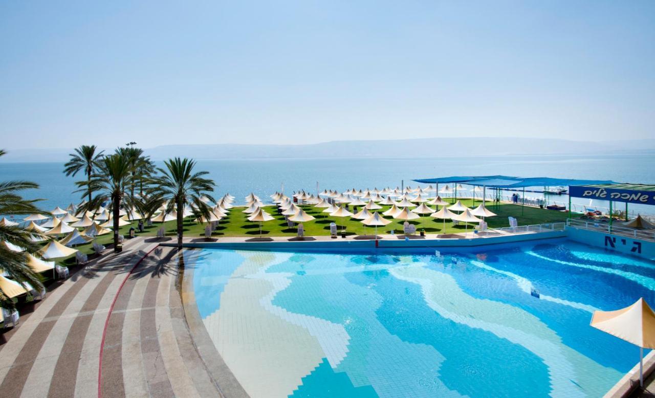 Gai Beach Hotel Tiberias Buitenkant foto