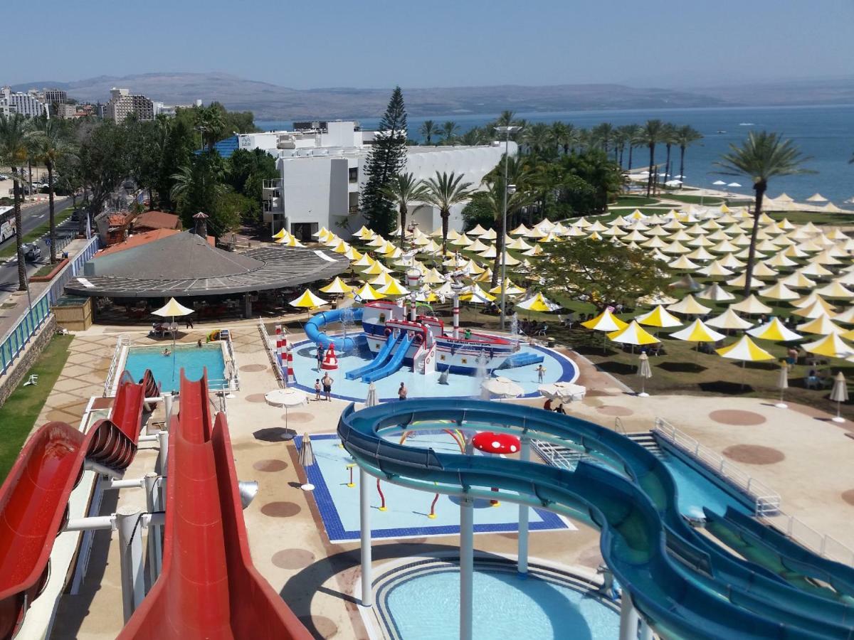 Gai Beach Hotel Tiberias Buitenkant foto