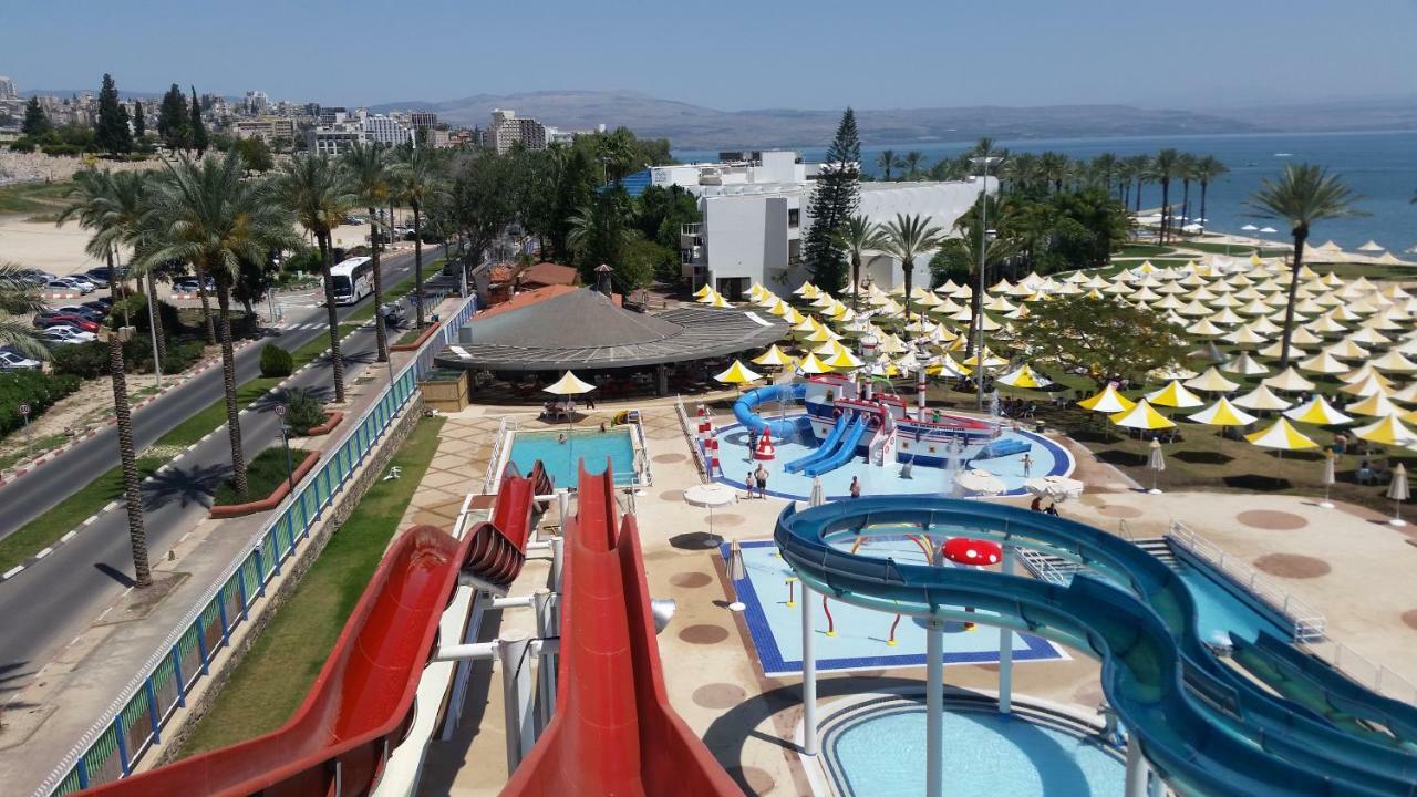 Gai Beach Hotel Tiberias Buitenkant foto